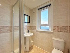 Photo 4- click for photo gallery